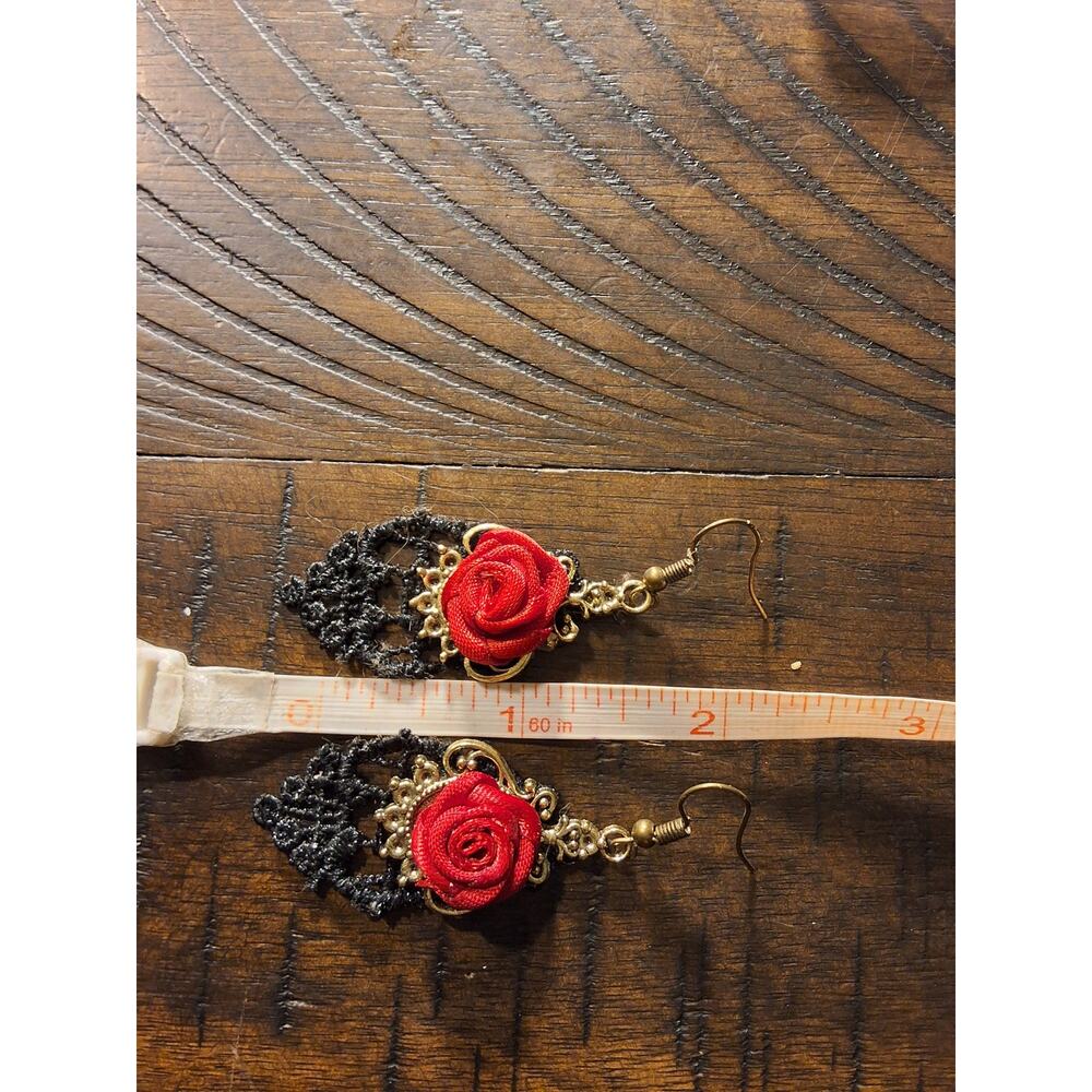 RED ROSE EARRINGS, PIERCED, FASHION - Picture 4 of 4